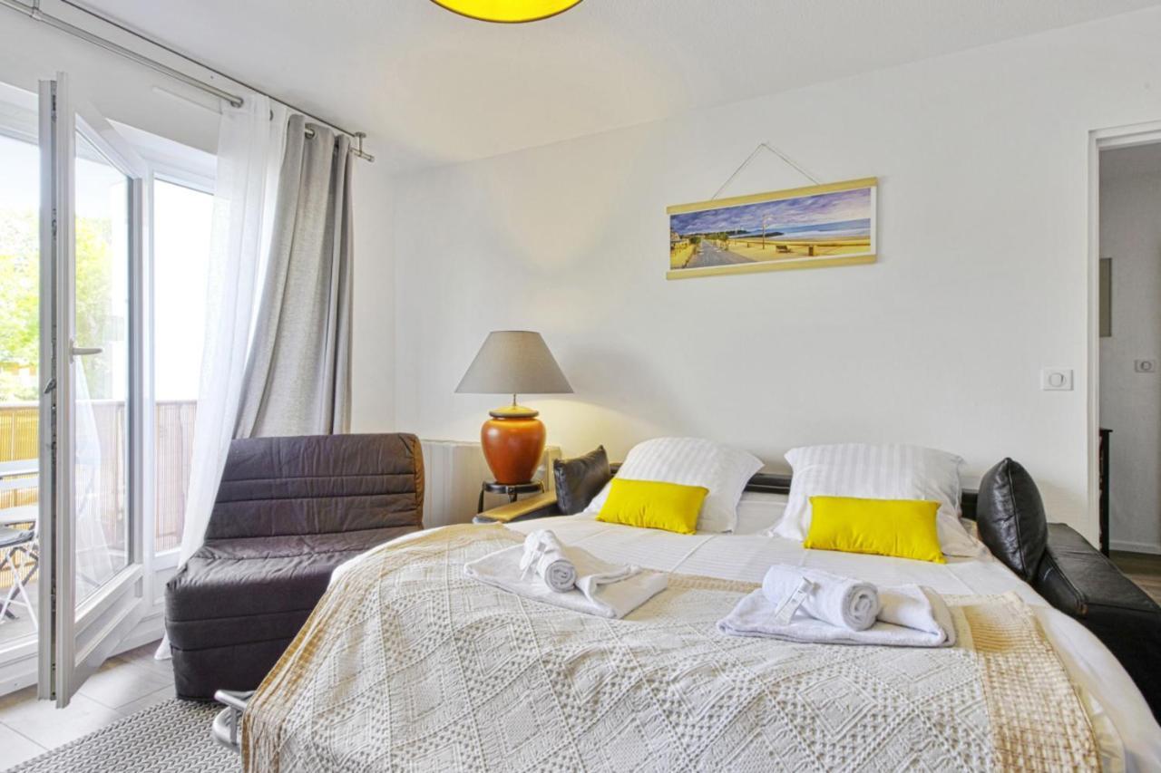 Bright With Loggia In - Welkeys * Bayona